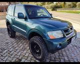 Mitsubishi MITSUBISHI Pajero (2000-2007) - Pajero 2.5 TDI 3 - gebrauchte Mitsubishi Pajero aus dem Jahr 2003