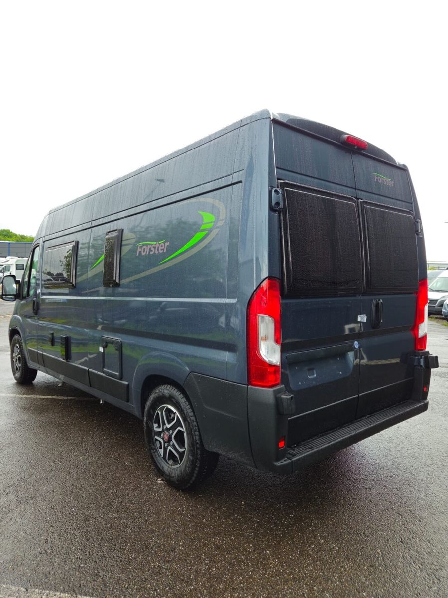 Fahrzeugabbildung Forster Vantasy FV599HB Autom.140PS