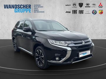 Mitsubishi Outlander 4WD PHEV *KEYLESS*PANORAMA*