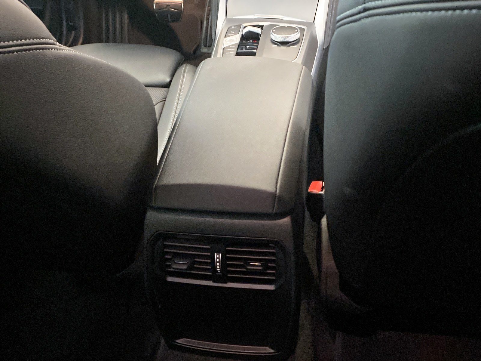 BMW 220 - Bild 17