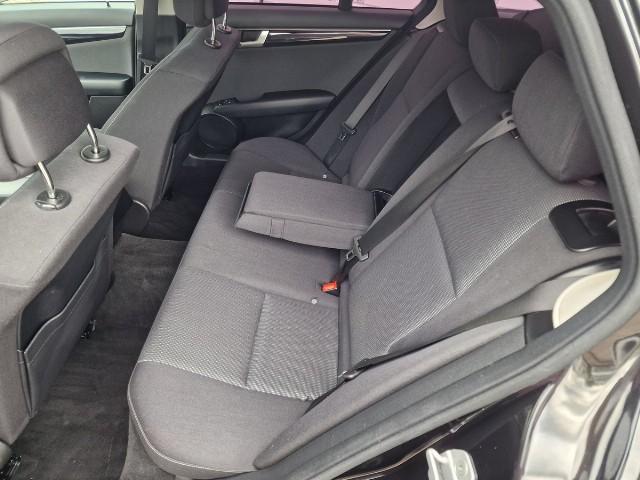 Mercedes-Benz C 180 CGI T*Navi*17 Zoll*Sitzheiz.*MB-Service
