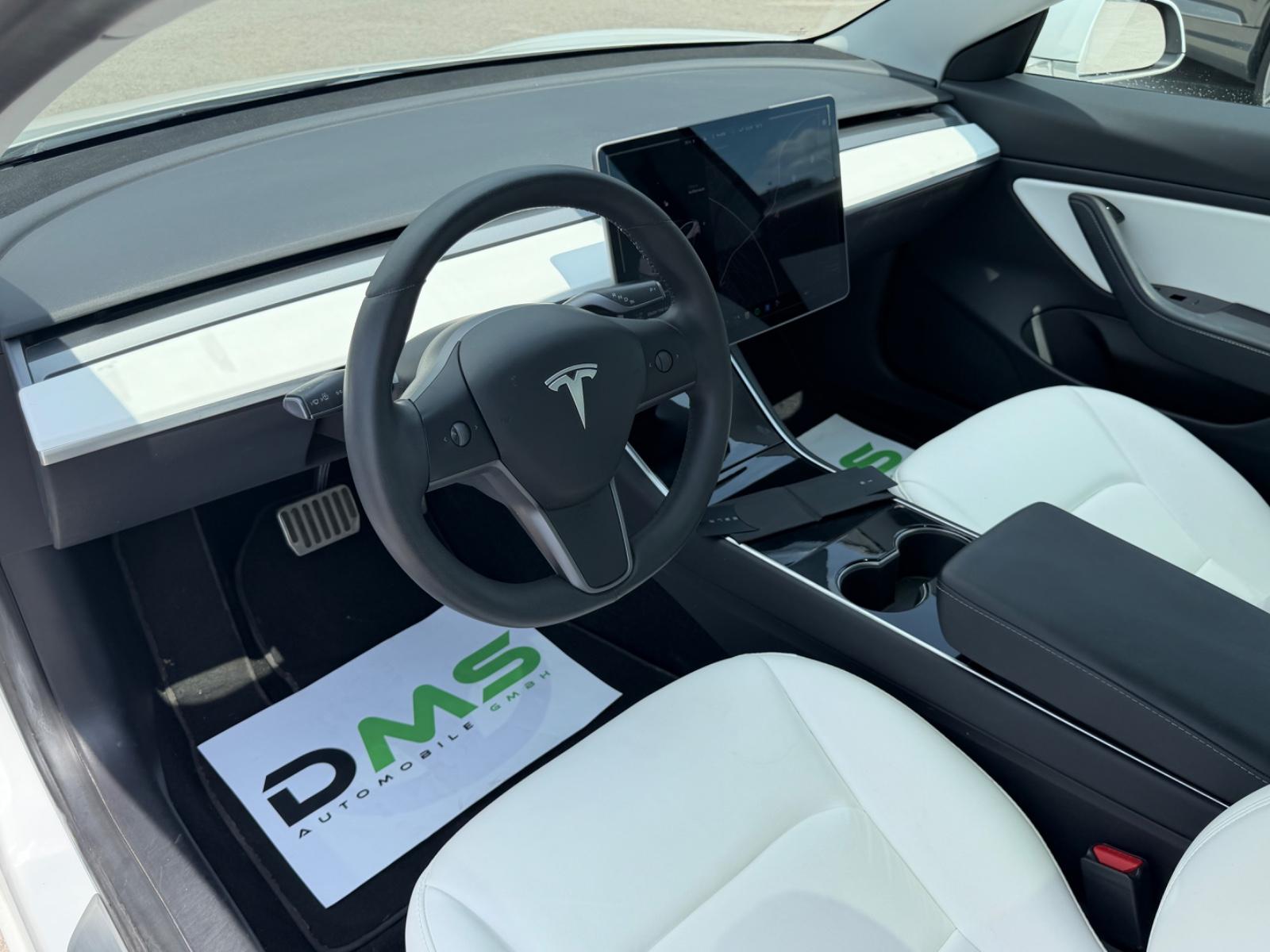 TESLA MODEL 3 306CH - STANDARD PLUS - RWD - INTERIEUR CUIR BLANC