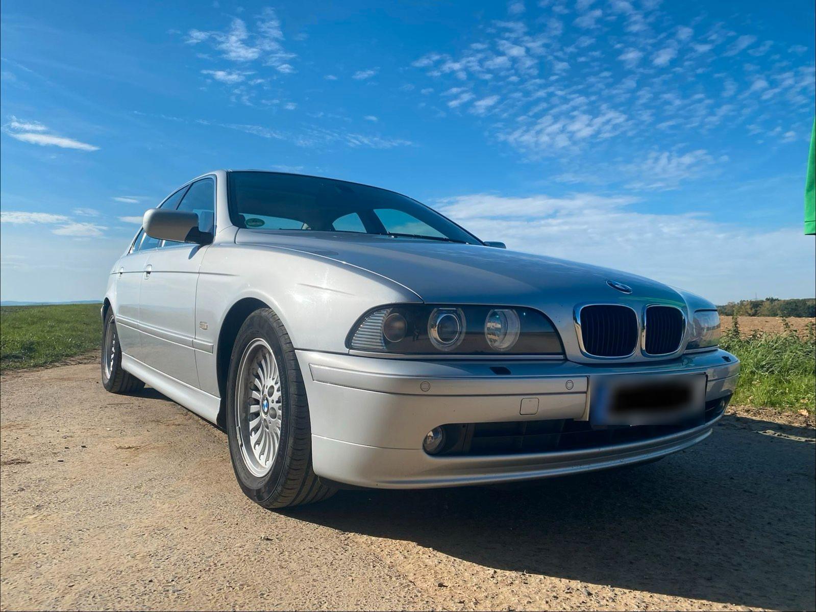 BMW 520