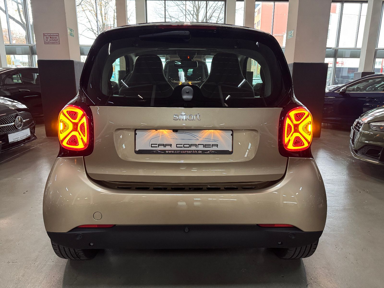 Fahrzeugabbildung Smart ForTwo Coupe EQ PRIME EXCLUSIVE ABSOLUT VOLL 22K