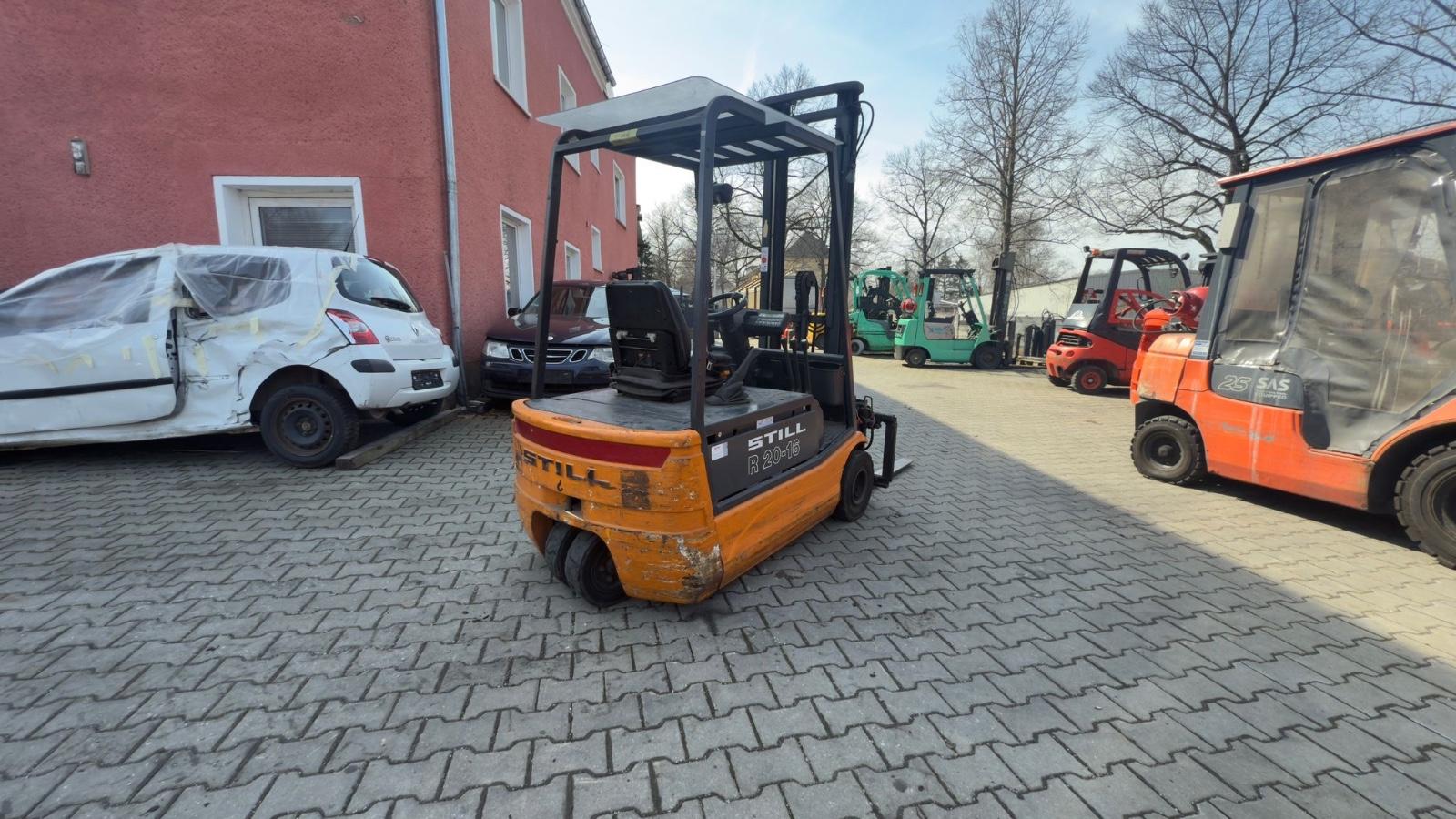 Still R20-16. Seitenschieber Freihub.