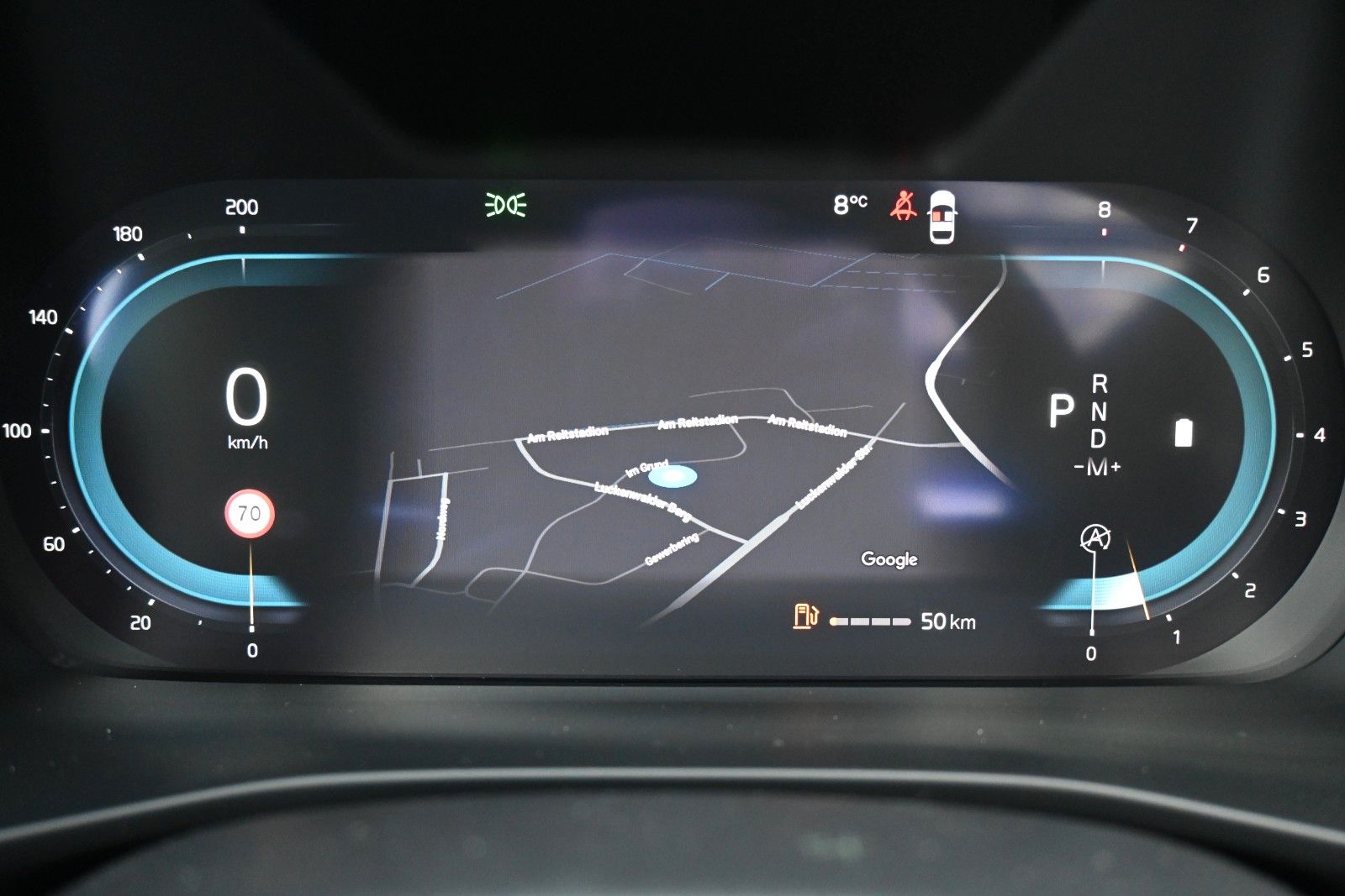 Fahrzeugabbildung Volvo XC40 B4 DKG Plus Black*STDHZG*Pixel*360°*20"