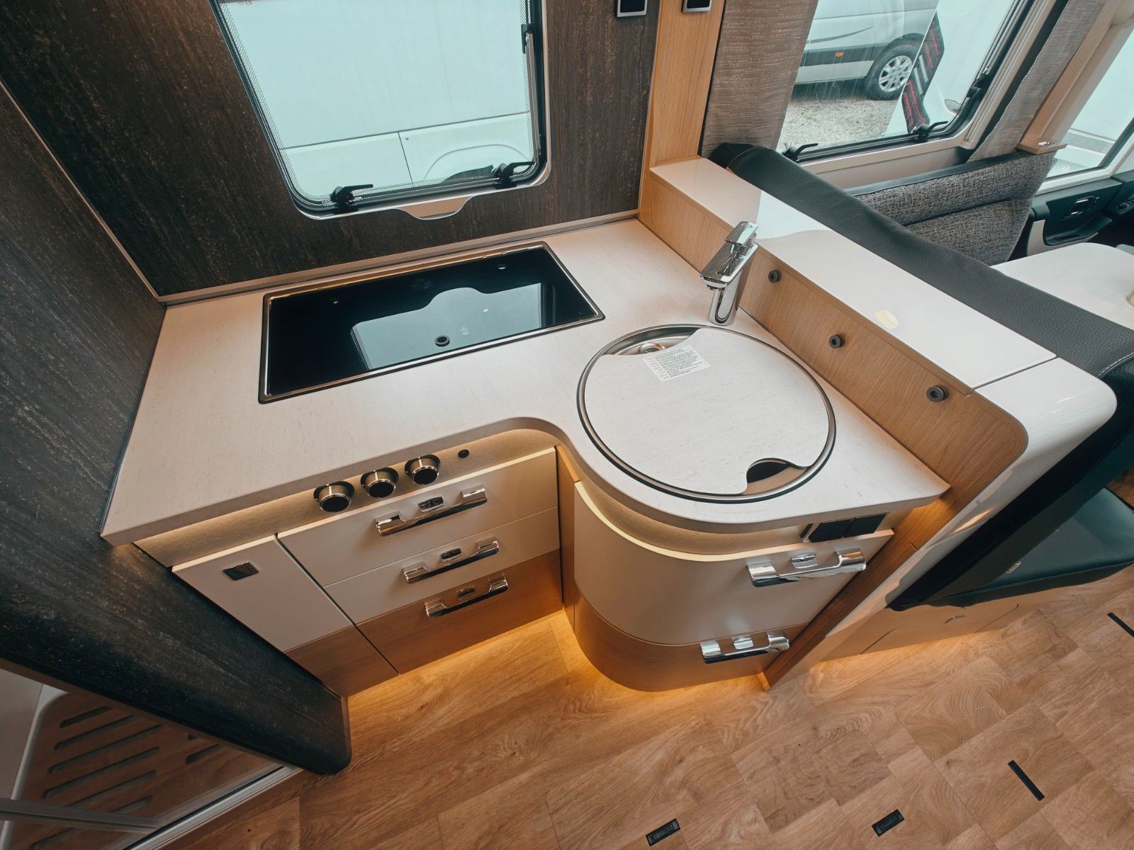 Fahrzeugabbildung HYMER / ERIBA / HYMERCAR B - KLASSE ML I 780 MASTERLINE NEU! MODELL  2025