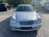 Mercedes-Benz C 180 Kompressor *AUTOMATIK *PDC* AMG-ALUFELGEN - gebrauchte Mercedes-Benz C 180 aus dem Jahr 2005
