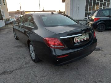 Mercedes E 200 - 8
