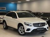 Mercedes-Benz GLC350d/LED/Panor/Burmeister/4Mat/AMG-Line/VOLL - Mercedes GLC 350 mit Schiebedach