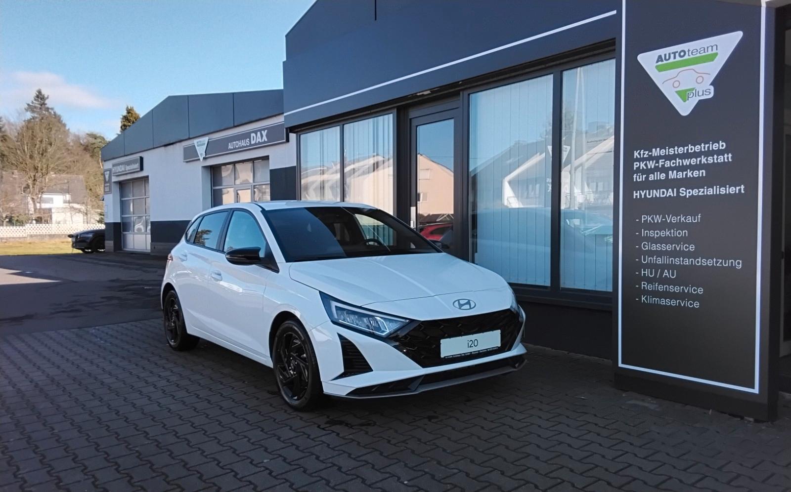 Hyundai i20 BLACKLINE LED PDC NAVI ALU SMART KEY