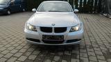BMW 320i Touring - BMW 320 aus 2006: Kombi
