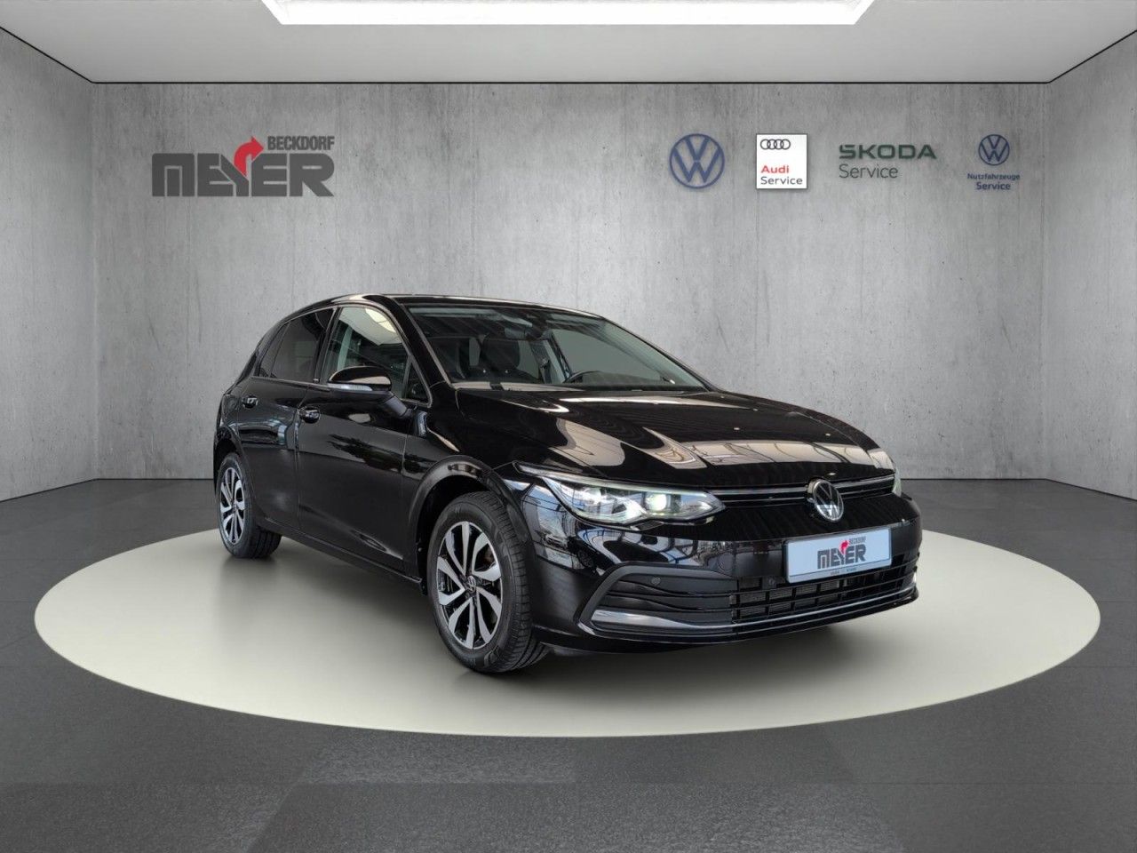 Golf ACTIVE 2.0 TDI Klima Navi Einparkhilfe
