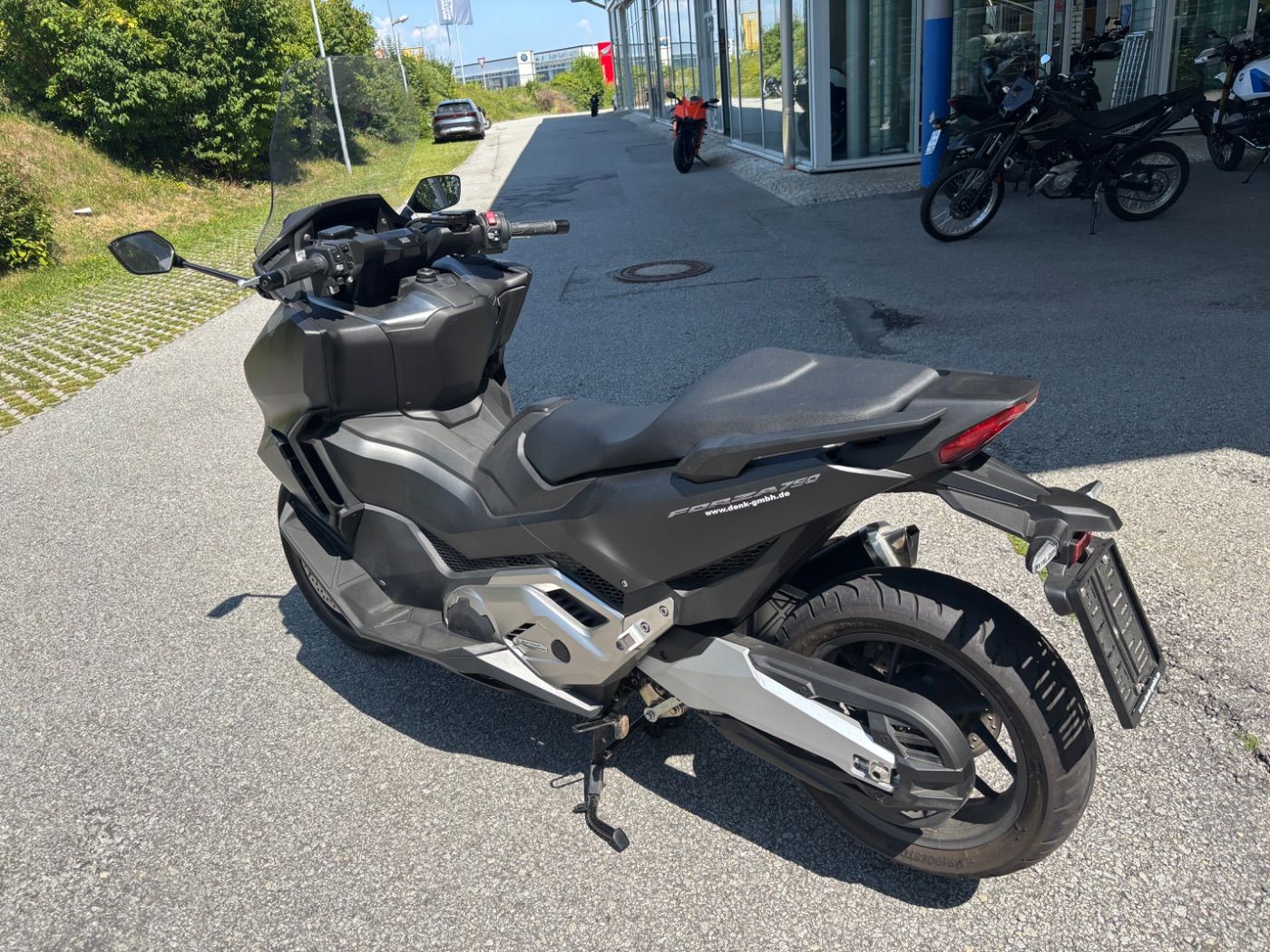 Fahrzeugabbildung Honda Forza 750 NSS 750, Windabweiser 4CM Tieferlegung