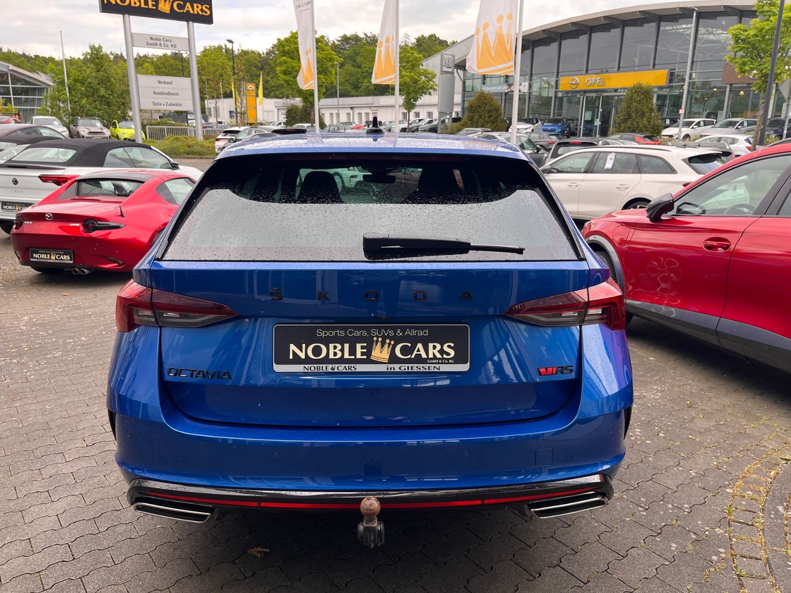 Fahrzeugabbildung SKODA Octavia Combi RS PANO AHK LED NAVI