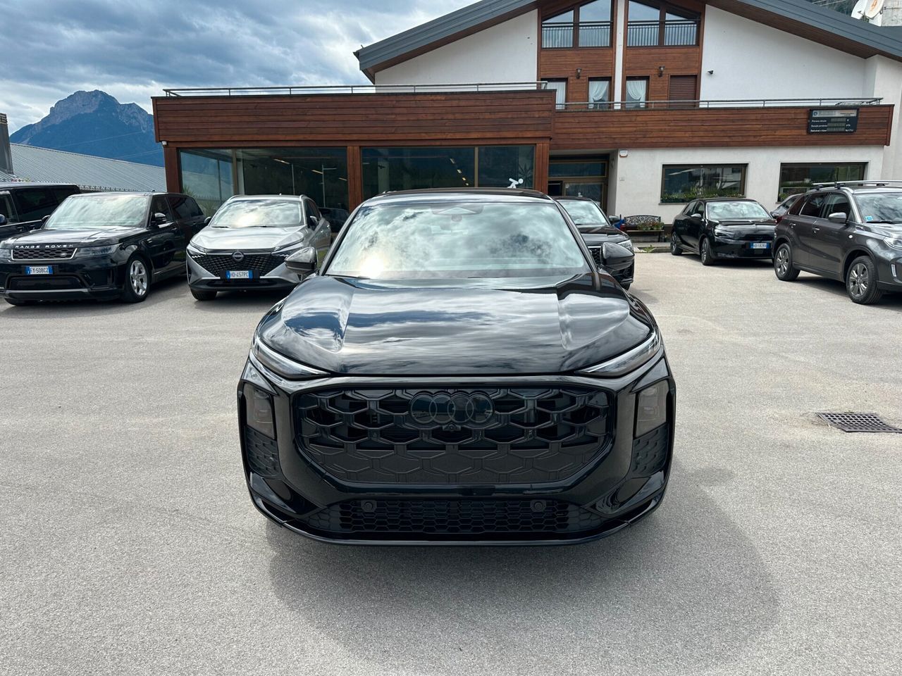 Audi Q3 SPB TFSI 150 kW S tronic quattro Line ed imagem 2