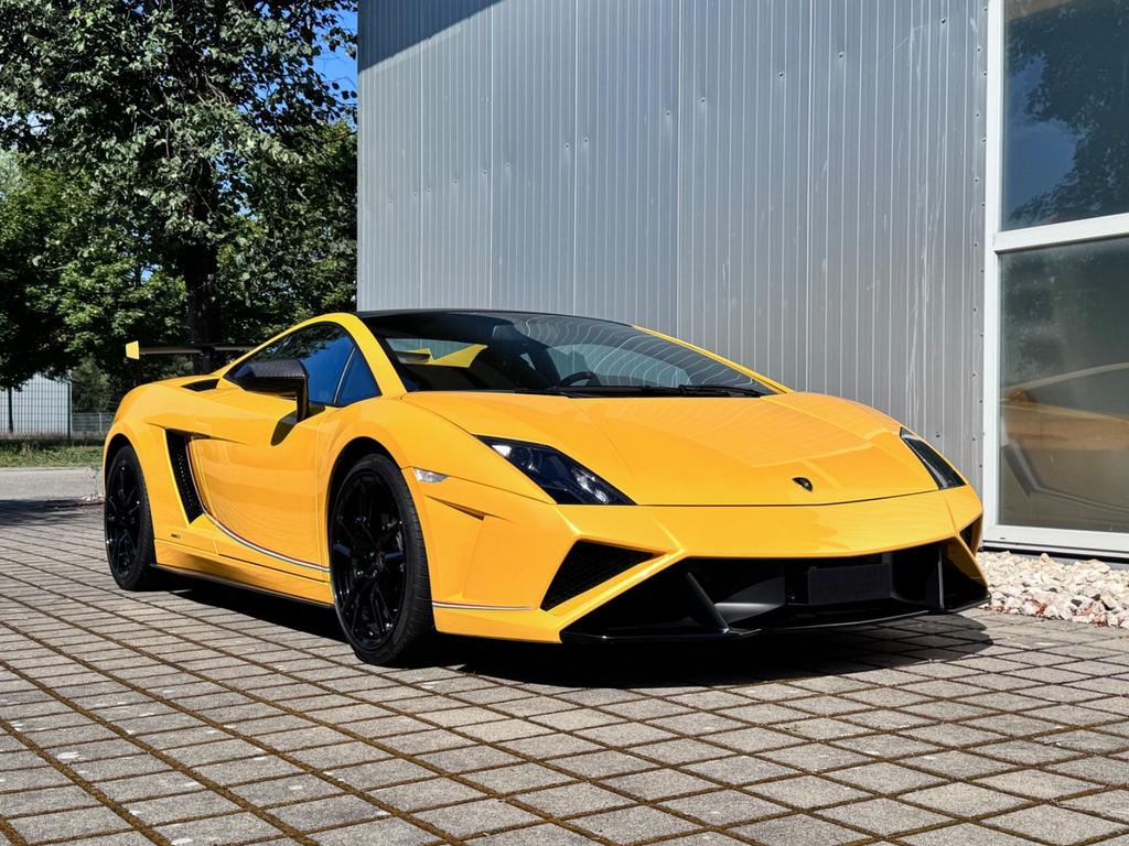 Lamborghini Gallardo 1 of 50 Squadra Corse