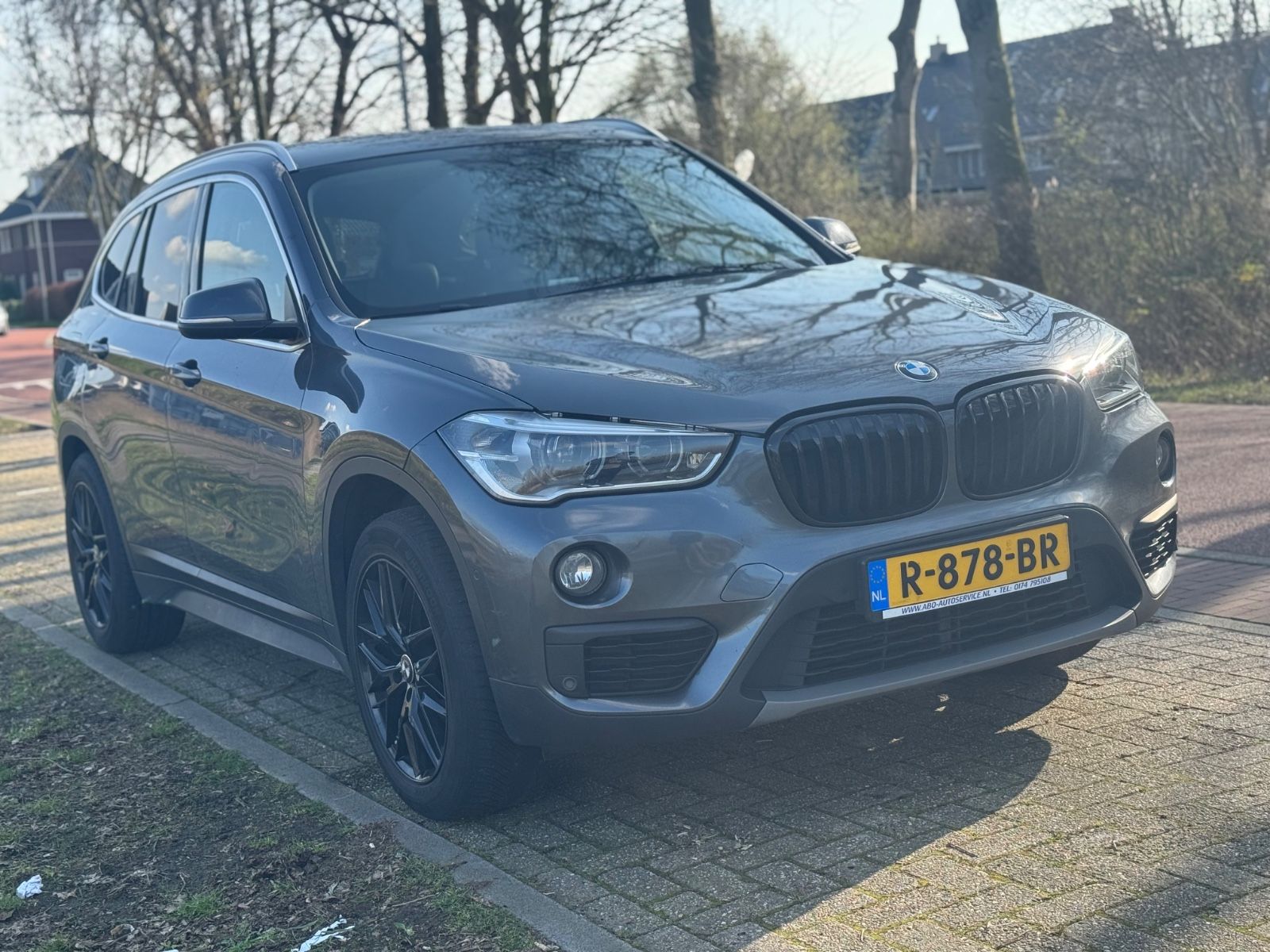 BMW X1