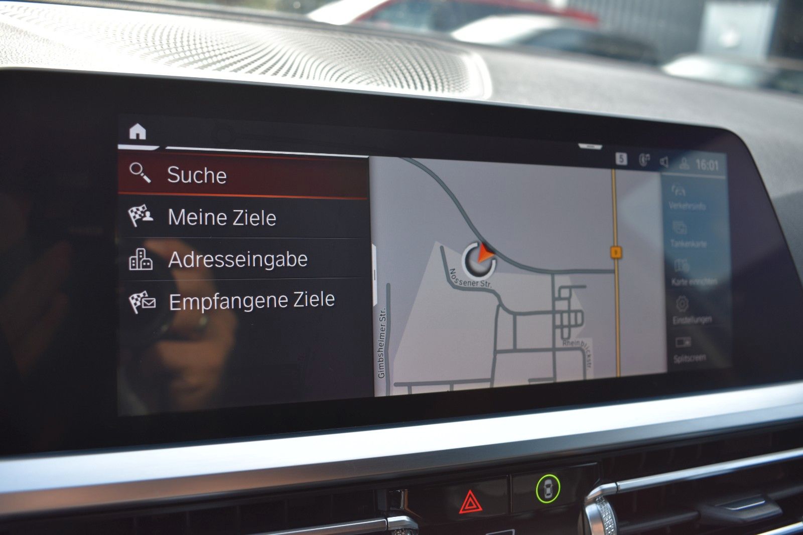 Fahrzeugabbildung BMW 318d Touring SPORT-L/M-SPORT/SHADOW/LED/DAB/PDC