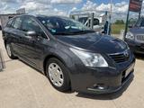 Toyota Avensis Combi Edition 1.8 Valvem. Multidrive S - Toyota Avensis: Kombi