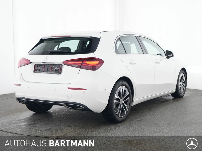 Mercedes-Benz A 180 JungerStern PROGRESSIVE KAMERA LED SPUR foto 2