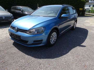 Volkswagen Golf - 2