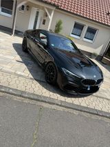 BMW M8 Competition xDrive Coupé M8 Competition - BMW M8 von privat