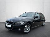 BMW 318d Touring*AHK Schwenkbar*Panoama*Navi*1.Hand - BMW 318 aus 2009: Kombi, 318d