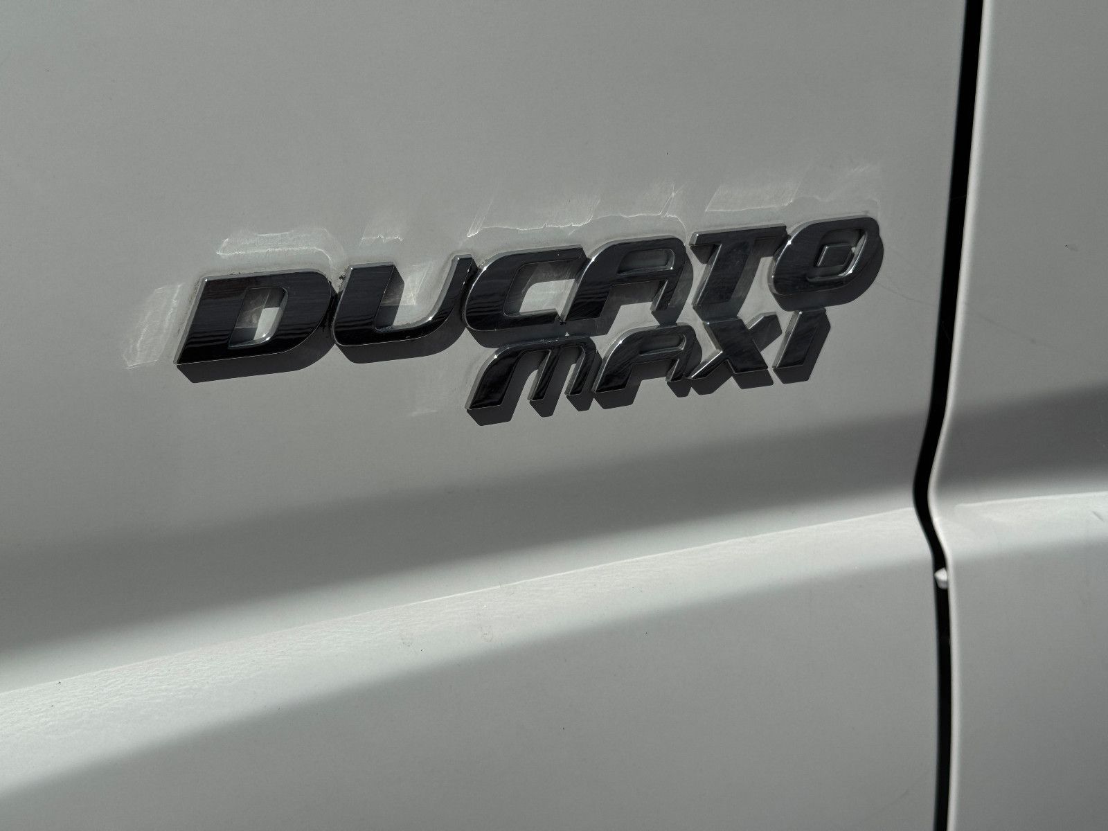 Fahrzeugabbildung HYMER / ERIBA / HYMERCAR T 614 CL 2X2 EXCLUSIVE LINE DUCATO MAXI SOLAR 1H