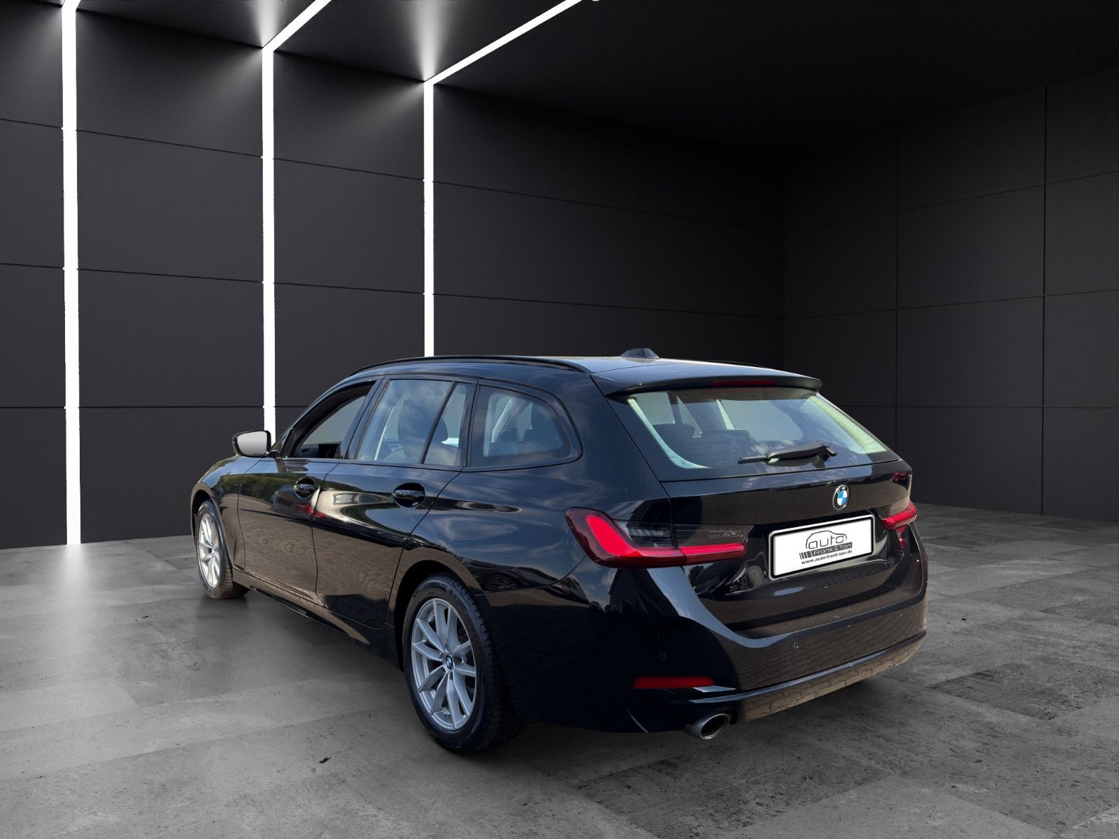 Fahrzeugabbildung BMW 318/1.Hand/Apple/Szhzg/DAB/LED/Klimaauto/LiveCoc