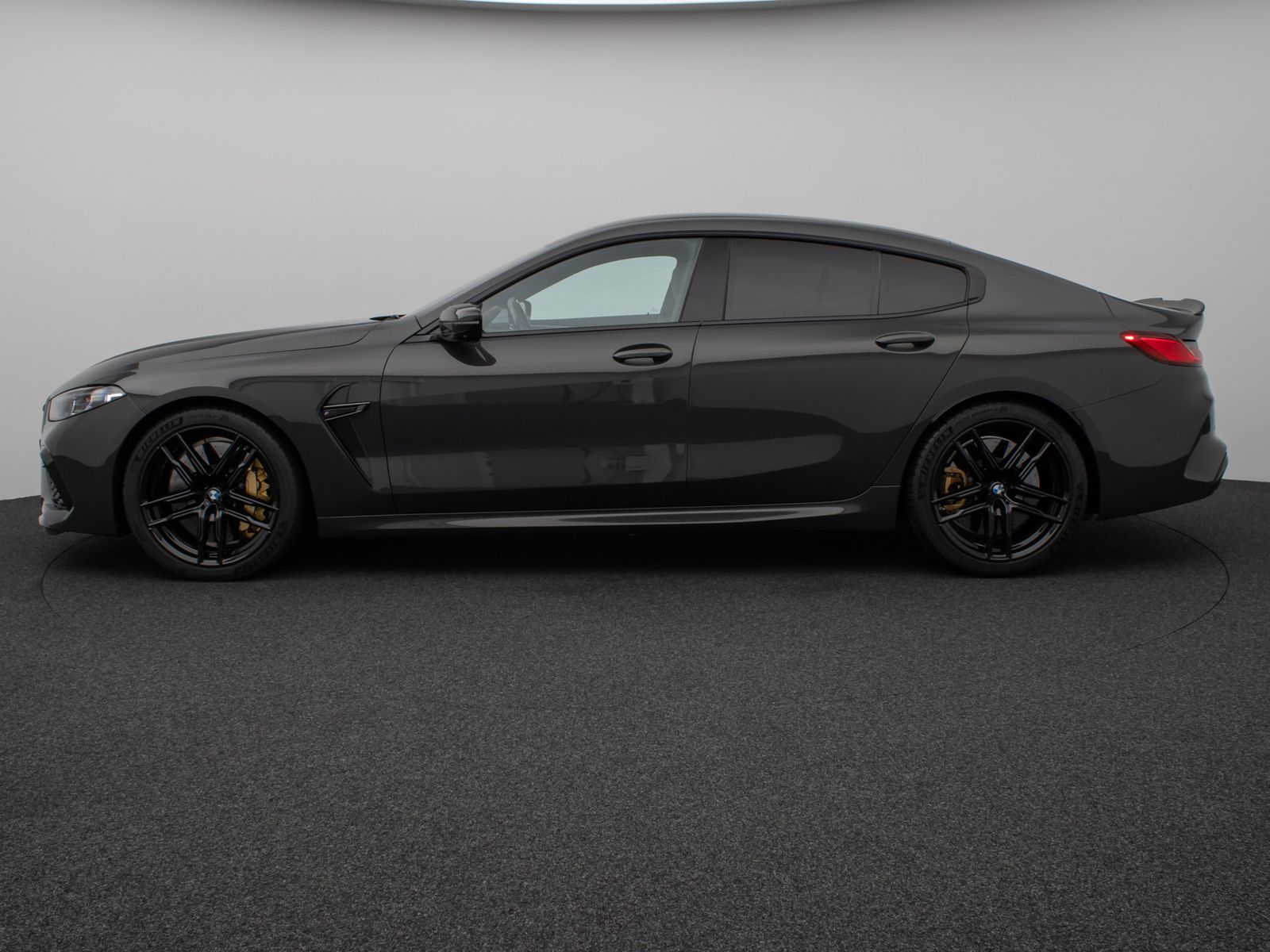 Fahrzeugabbildung BMW M8 Competition xD Gran Coupé SoftCL 360°TV Laser