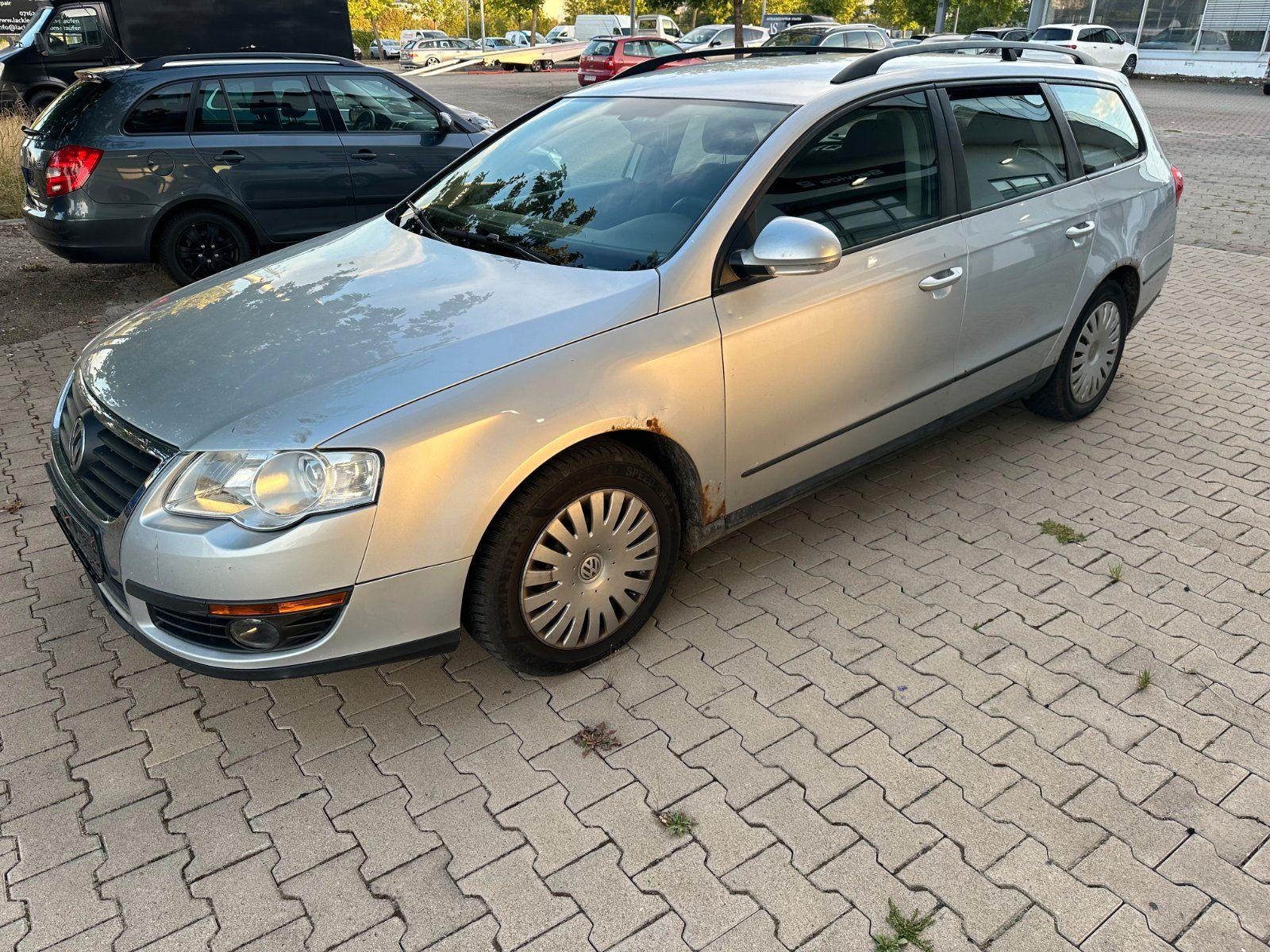 Volkswagen Passat 2008 — вигляд ззаду