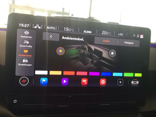 Leon 1.5 eTSI DSG*KAMERA*NAVI*AMBIENTE*