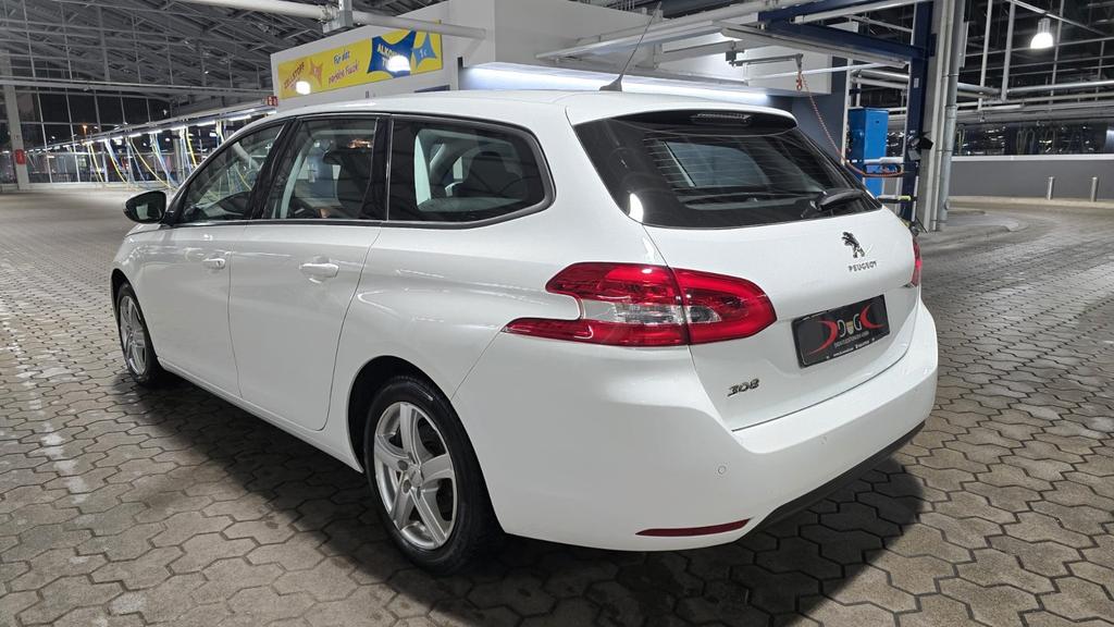 Peugeot 308