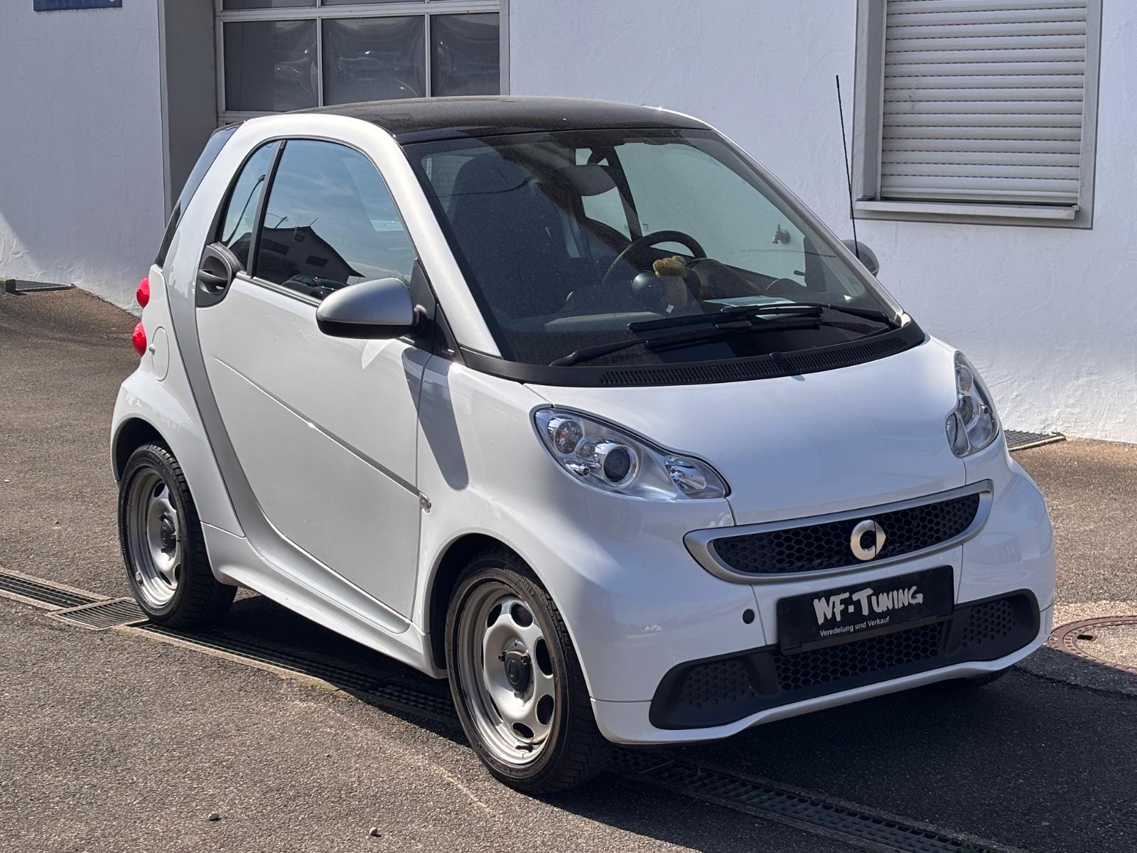 Smart ForTwo fortwo MHD*Navi*Pano*Top Zustand*