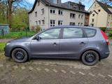 Hyundai i30 CW blue 1.4 Comfort Comfort - Hyundai i30 aus 2010: I30cw