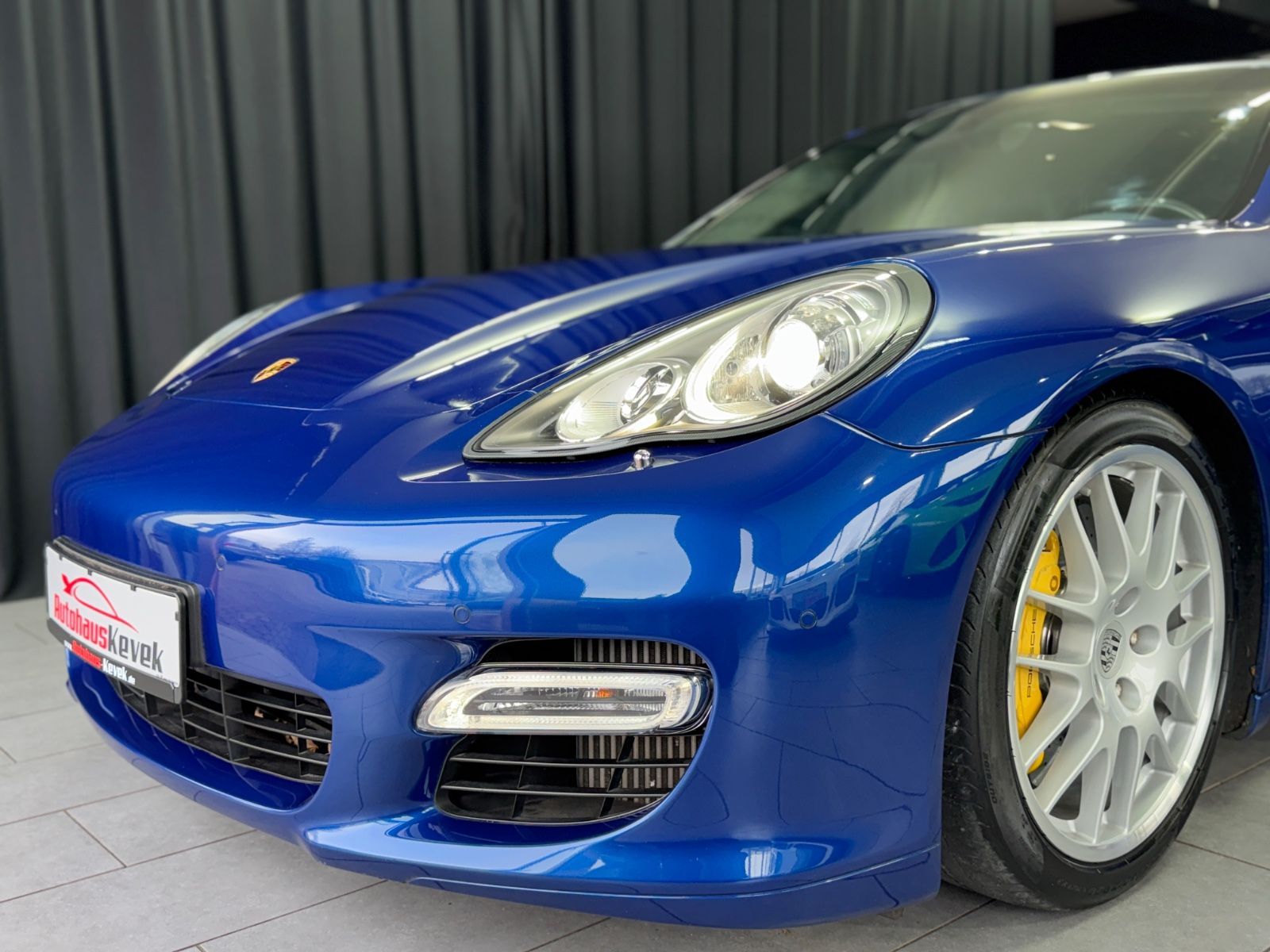 Fahrzeugabbildung Porsche Panamera Turbo|CERAMIC|CARBON|1.HAND|EXCLUSIVE|