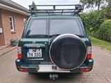 Nissan Patrol 3.0l Di Elegance Elegance - Nissan Patrol mit Schiebedach