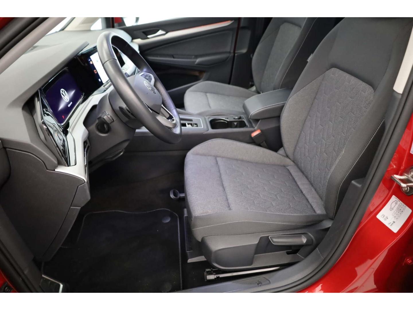Volkswagen Golf 1.5 eTSI Move DSG NAV/LED/RFK/ACC/Klima/SH, миниатюра 6