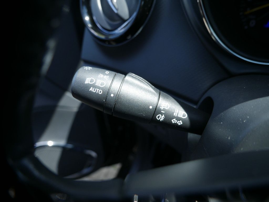 Fahrzeugabbildung Renault Captur Luxe ENERGY TCe 90