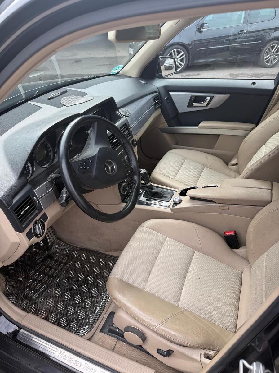 Mercedes-Benz GLK220 2009 — photo 10