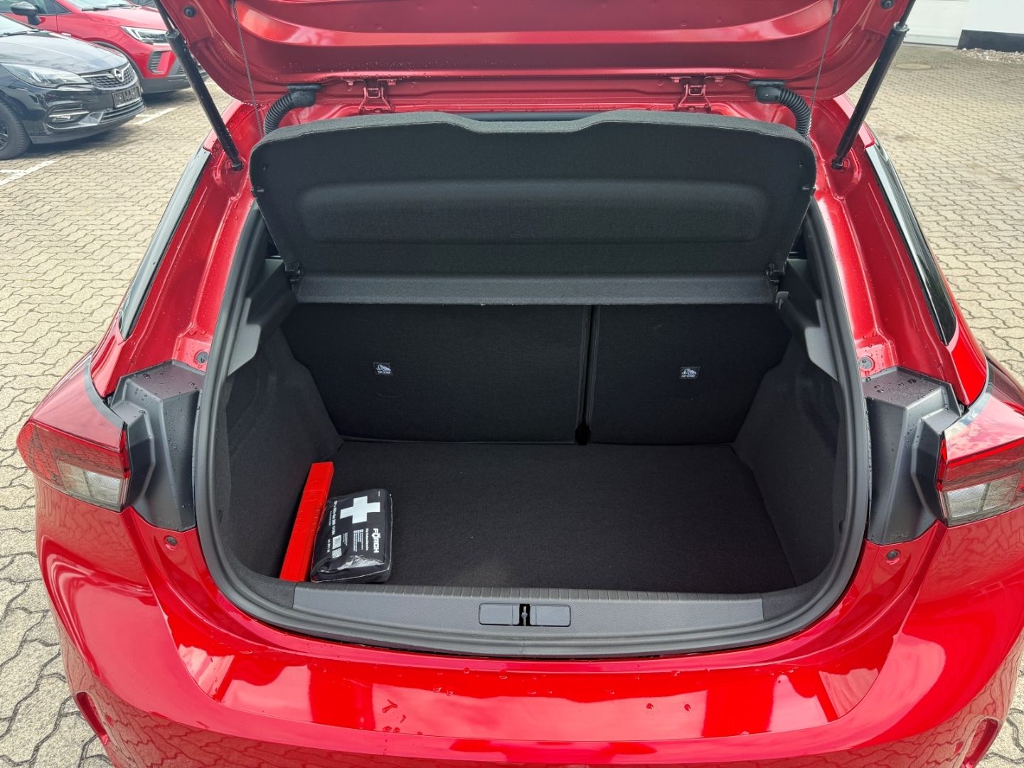Fahrzeugabbildung Opel Corsa F Edition SHZ+LHZ+Kamera