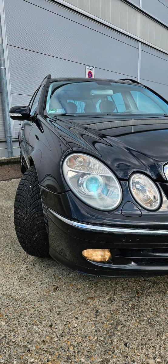 Mercedes-Benz E280 2004 — photo 9