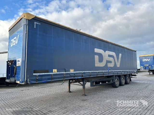 Schmitz Cargobull Curtainsider Standard