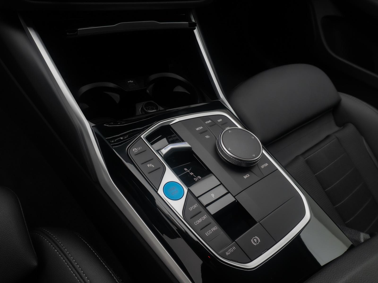 BMW i4 eD40 GC HiFi Kamera DAB Widscreen Sportsitze, миниатюра 22