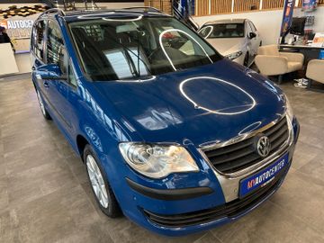 Volkswagen Touran  *7Sitzer*Navi*DSG*Sitzh*BiXenon*