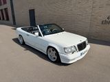 Mercedes-Benz Mercedes E 320 Cabrio W 124 AMG - Mercedes-Benz E 320: AMG