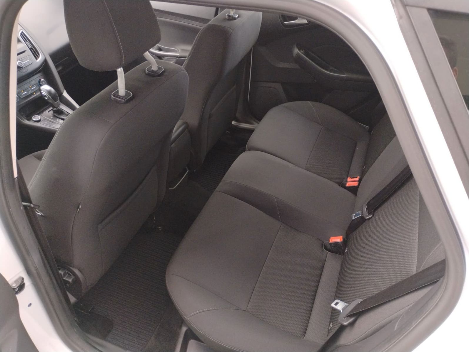 Ford Focus (03/2017, Diesel)