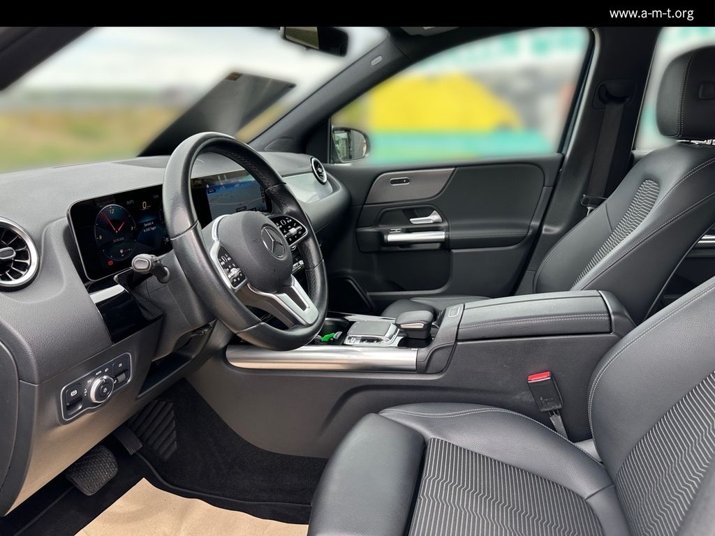 MERCEDES-BENZ B 200