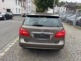 Mercedes-Benz B 180 BlueEFFICIENCY/Automatik - Mercedes-Benz B-Klasse Gebrauchtwagen in Bochum